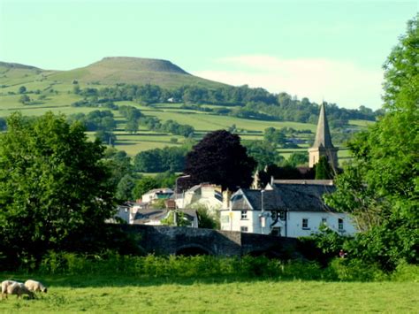 Crickhowell to Table Mountain - Brecon Beacons National Park, Wales