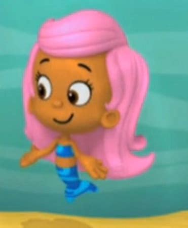 Bubble Guppies Molly Snow