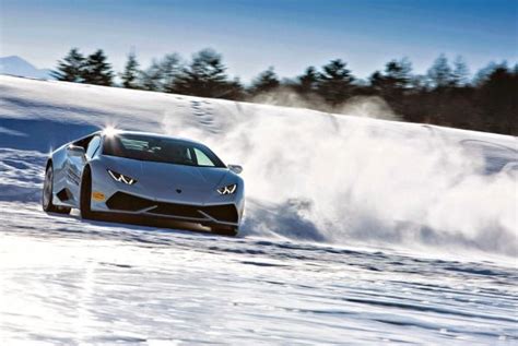 lamborghini huracan drifting in snow - Google Search | Sports cars, Sports car, Drift cars