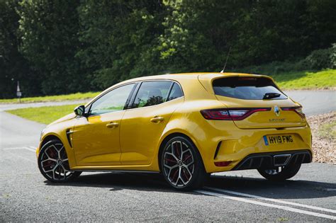 2019 Renault Megane RS 300 Trophy Review