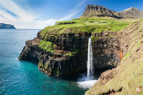 Orkney Islands Cruise Tours 20/21 | Aurora Expeditions™