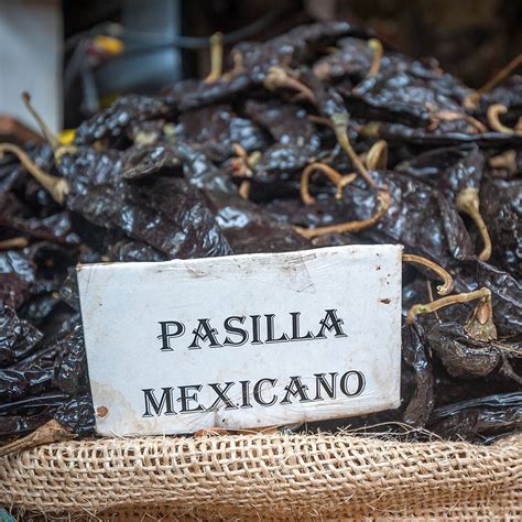 1lb Pasilla Negro Chilaca Dried Whole Chile Seco Peppers Food Service Size, Chili Pods for ...