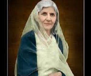 Fatima Jinnah Biography - Childhood, Life Achievements & Timeline