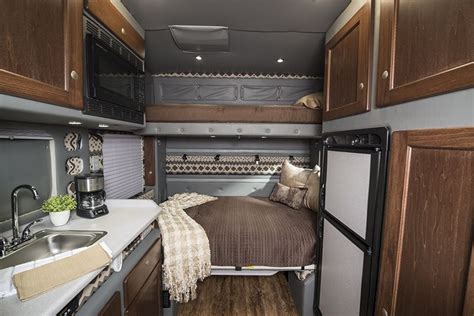 custom sleeper cab trucks - Jada Southard