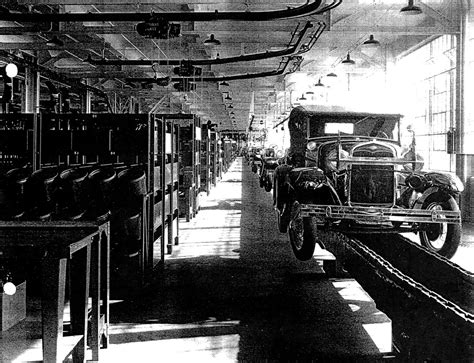 Assembly line 1920s henry ford