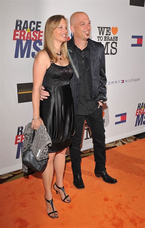 AGT's Howie Mandel admits his wife gave him a marriage 'ultimatum' and nearly left him over ...