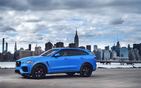 Comparison - Jaguar F-Pace SVR 2019 - vs - Bentley Bentayga EWB 2023 ...