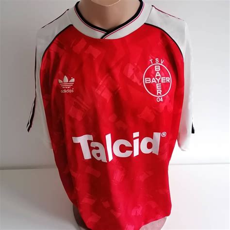 Bayer 04 Leverkusen 1992-93 Kits