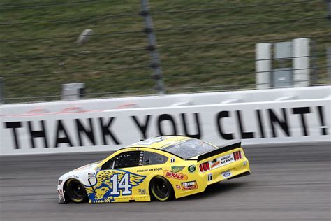 NASCAR Cup Series: Clint Bowyer retires from racing