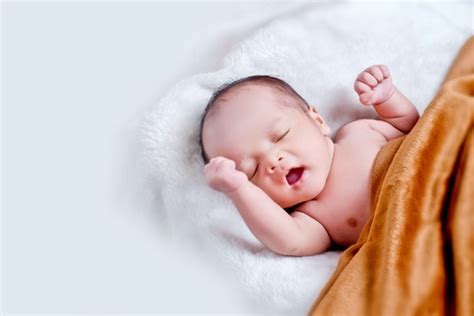 7 Steps to Prevent Birth Injuries | AlarmBuzz