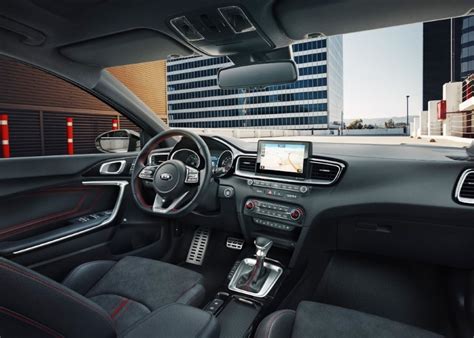 2020 Kia XCeed Debuts as a Classy Compact Crossover - FindTrueCar.Com