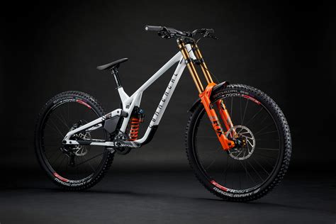 World Cup Winning Commencal Supreme DH V5 Finally Released - Bikerumor