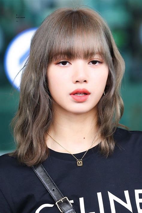 LISA AT ICN AIRPORT | Lisa hair, Kpop hair color, Brown hair kpop