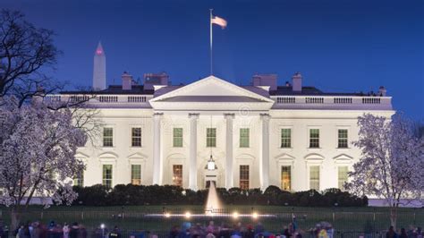 Washington, DC at the White House at Night Stock Image - Image of lawn, columbia: 170824423