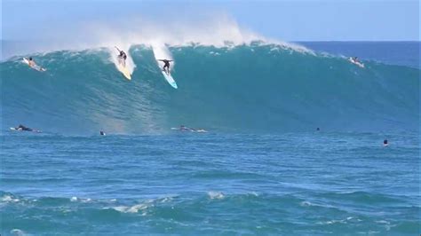 Sunset Beach, North Shore, Oahu, Hawai'i - Big Wave Surfing - YouTube