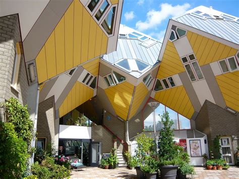 Cube Houses Of Rotterdam, Netherlands photo on Sunsurfer