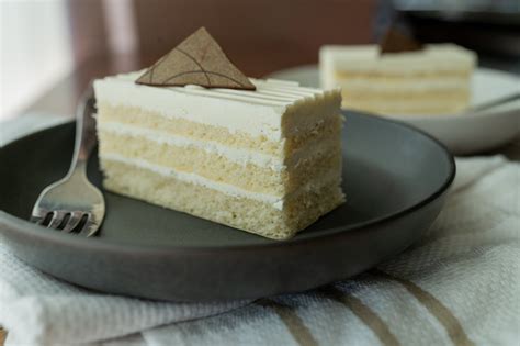 Vanilla Cake Slice | Bon Ton Bakery