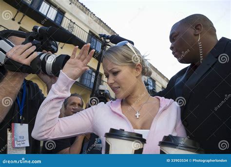 Paparazzi Celebrity Pictures