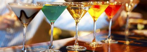 Casino Bar | Drink While You Play | Carnival Cruise Line