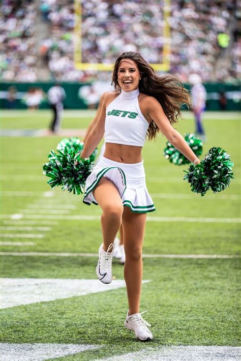 New York Jets Cheerleaders | New york jets, Jets cheerleaders, Cute ...