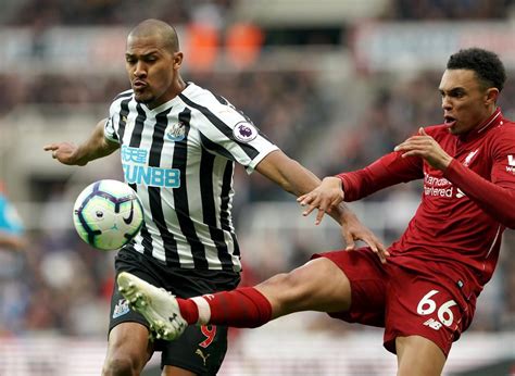 Salomon Rondon in the dark over his Newcastle future | FourFourTwo