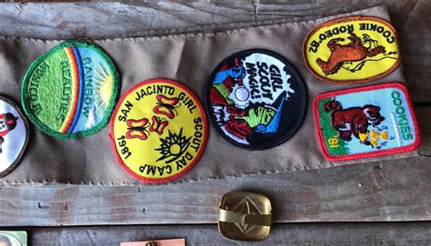 Girl Scouts Brownie Patches Vintage Girl Scouts / Brownie | Etsy