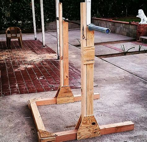 Homemade Squat Rack DIY project | Diy home gym, Squat rack diy, Backyard gym