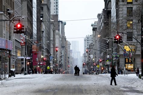 Here's what the blizzard looks like in New York City and the northeast ...