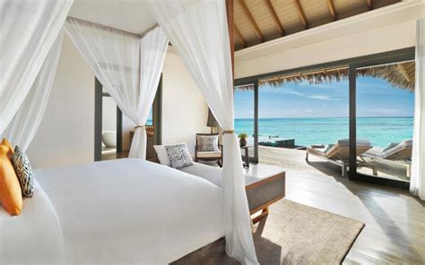 10 Best Honeymoon Overwater Suites in Maldives 2024 - Maldives Magazine