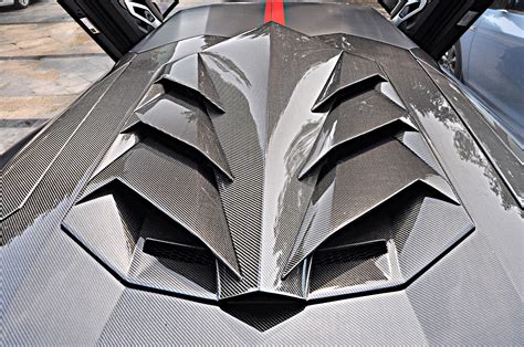 Carbon Fiber Engine Hood "E-GT" replaced the OEM Lamborghini Aventador Coupe & Roadster Bonnet - DMC