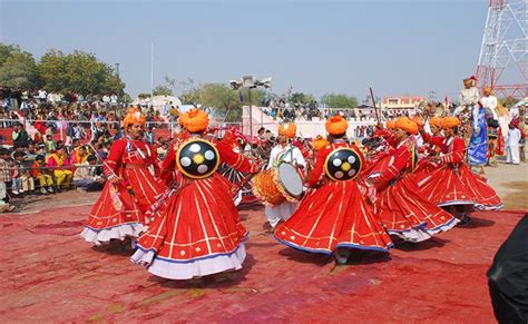 Ghoomar Dance In Rajasthan- Folk Music & Dance In Rajasthan