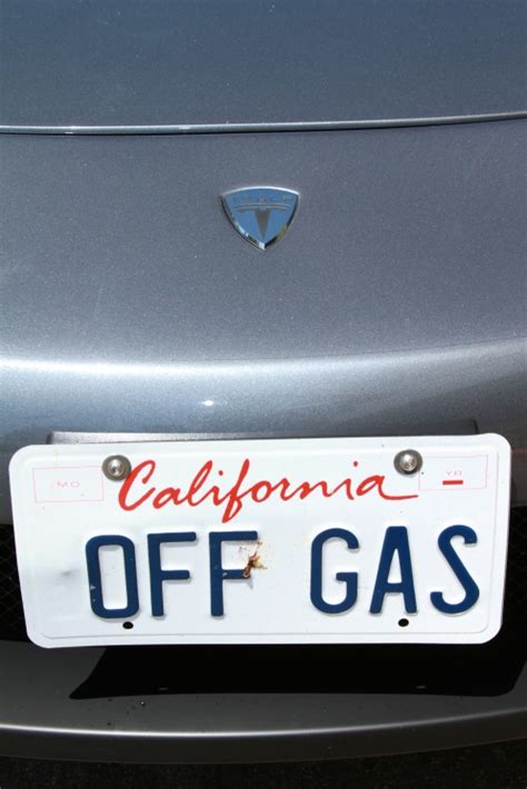 Funny/Bizarre License Plates (85 Pics)