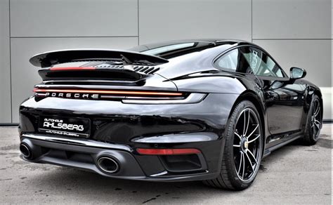 2023 Porsche 992 | 2023 Calendar