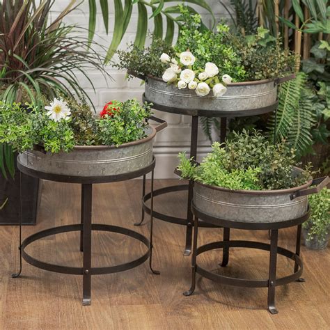 American Mercantile 3 Piece Metal Outdoor Planter Set - Walmart.com