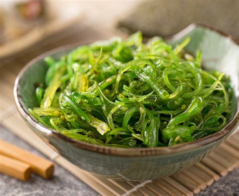 Buy Wakame (seaweed salad) 1kg Online at the Best Price, Free UK ...