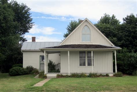 Hasty Pics: American Gothic House Center - Eldon, Iowa