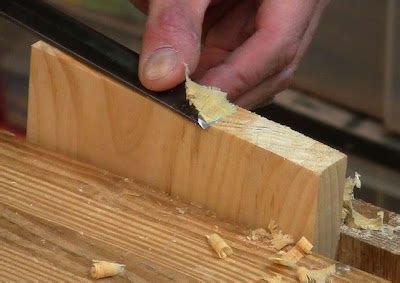 Close Grain: Double-Bevel Paring Chisel Sharpening