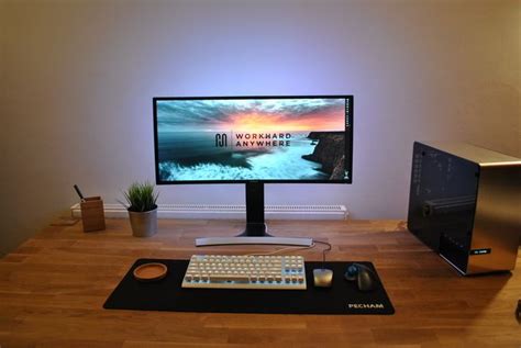 My productivity and gaming setup | Gaming room setup, Room setup, Game ...