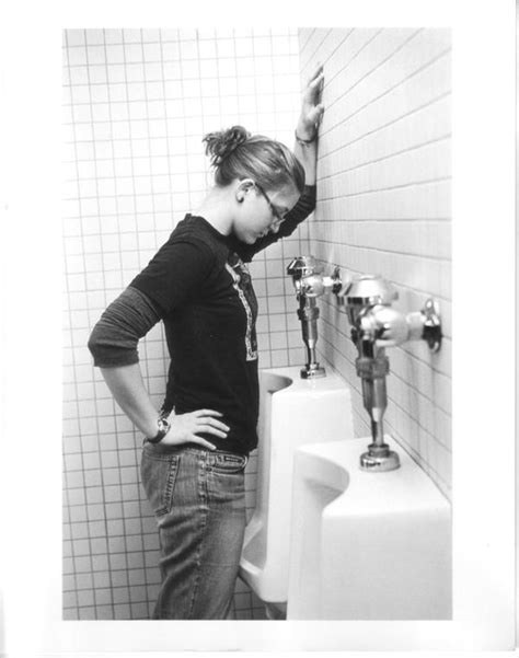 Nicole Peeing in Urinal by maevechi on DeviantArt