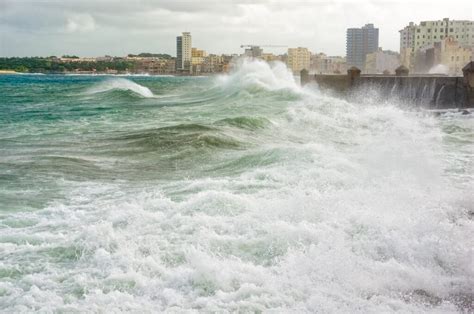 6.9 Million Homes On Atlantic and Gulf Coasts at Risk of Storm Surge ...