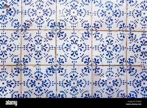 Roman tile hi-res stock photography and images - Alamy