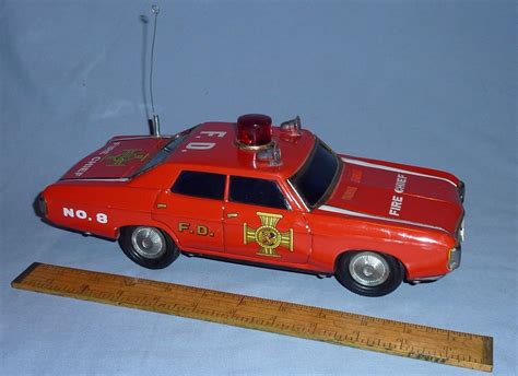 Vintage 1960''s Made in Japan Tin Litho Battery Operated Fire Chief Car ...