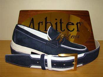 Casa Di Arbiter Loafers.