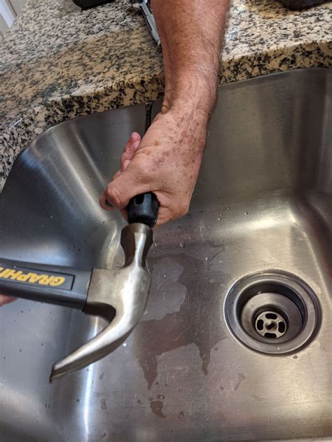 How To Remove An Undermount Kitchen Sink – Things In The Kitchen