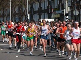 Running Tips and Techniques - Four Tips to Improve Running Performance