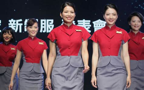 26 Airlines Around The World With The Best Cabin Crew Uniforms