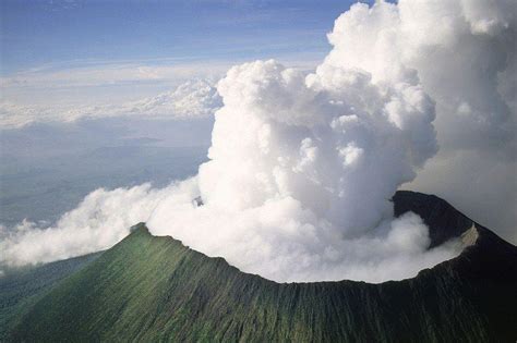 Virunga Mountains | Artu Expeditions