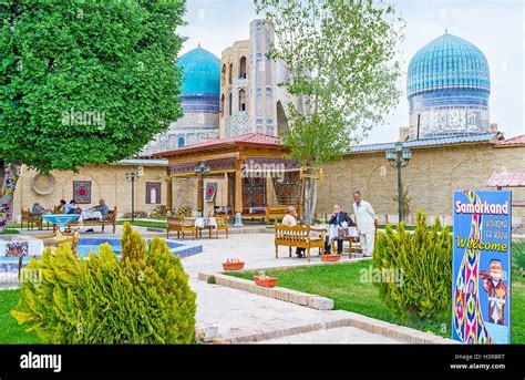 Restaurant uzbekistan in hi-res stock photography and images - Alamy