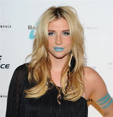 How Kesha's Hair and Makeup Have Reflected Her Personal Life - Allure