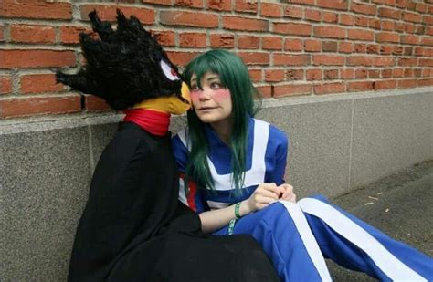 Tokoyami x Tsuyu | Cosplay Amino